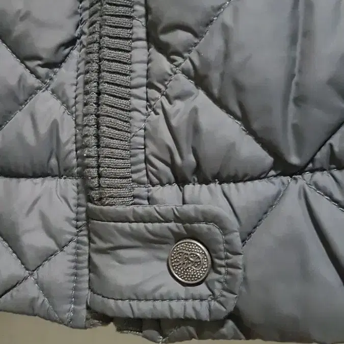 택포 95 SIZE A급 타미힐피거 TOMMY HILFIGER 퀼팅 패딩