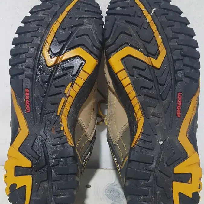 택포 235/240 EiDER/BLACK YAK 고어텍스 등산화 2켤레