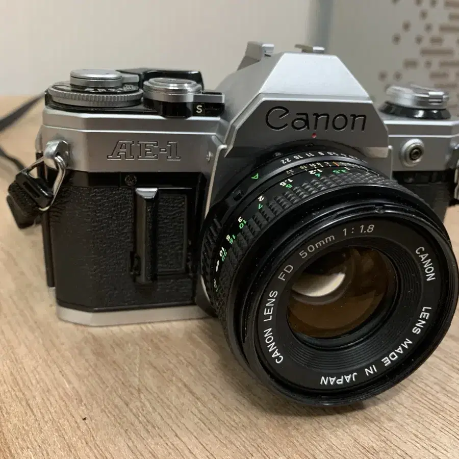 캐논 AE-1