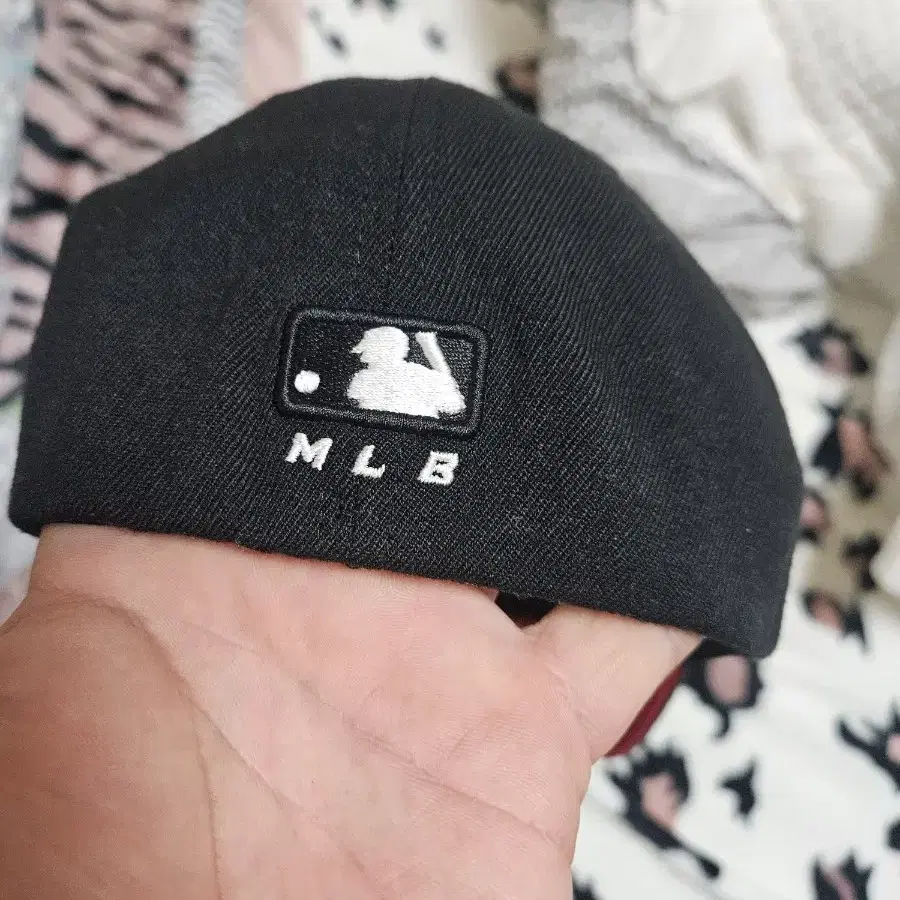 mlb 모자 팝니다.xl사이즈