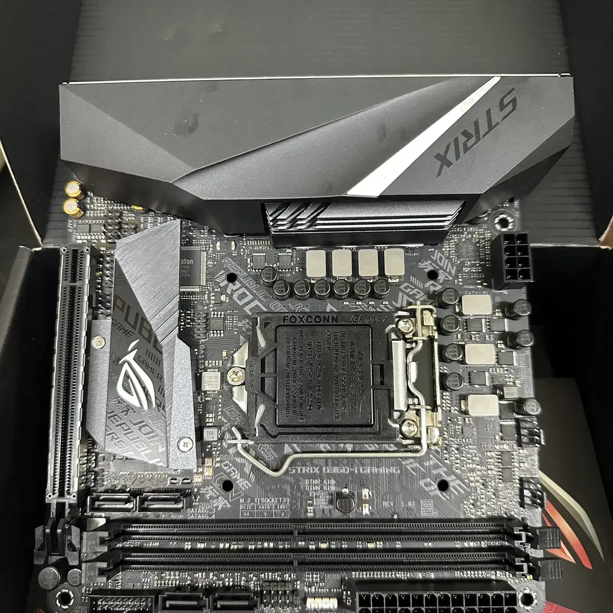 ASUS ROG STRIX B360-I GAMING