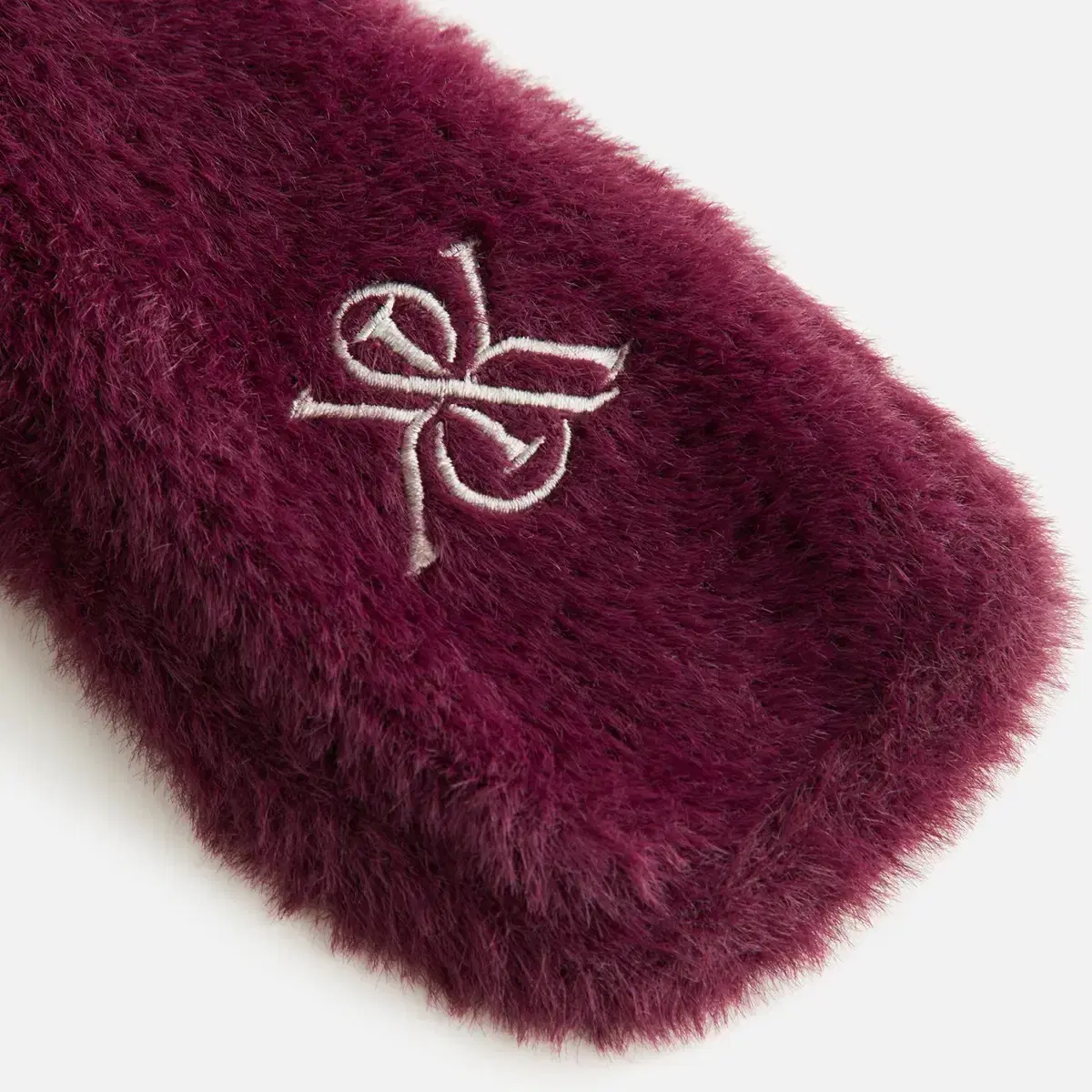 Kith 키스 Women Mohair Earflap Beanie 비니