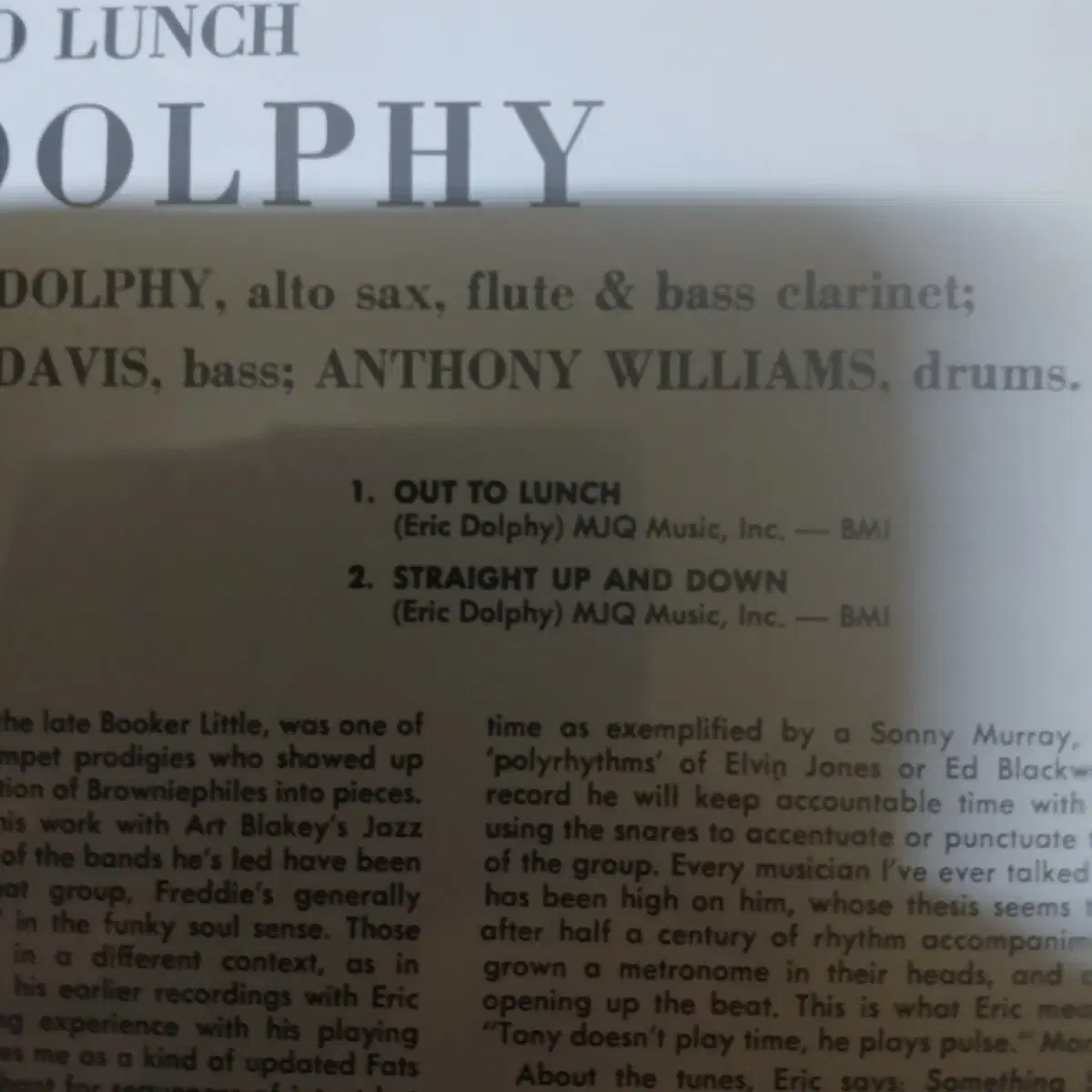 Lp중고 ERIC DOLPHY OUT TO LUNCH 음반 판매합니다.