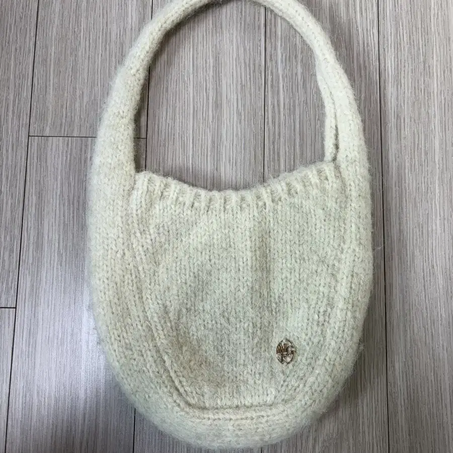 마리떼 W HAIRY KNIT BAG CREAM