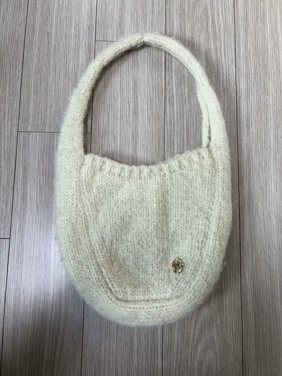 마리떼 W HAIRY KNIT BAG CREAM