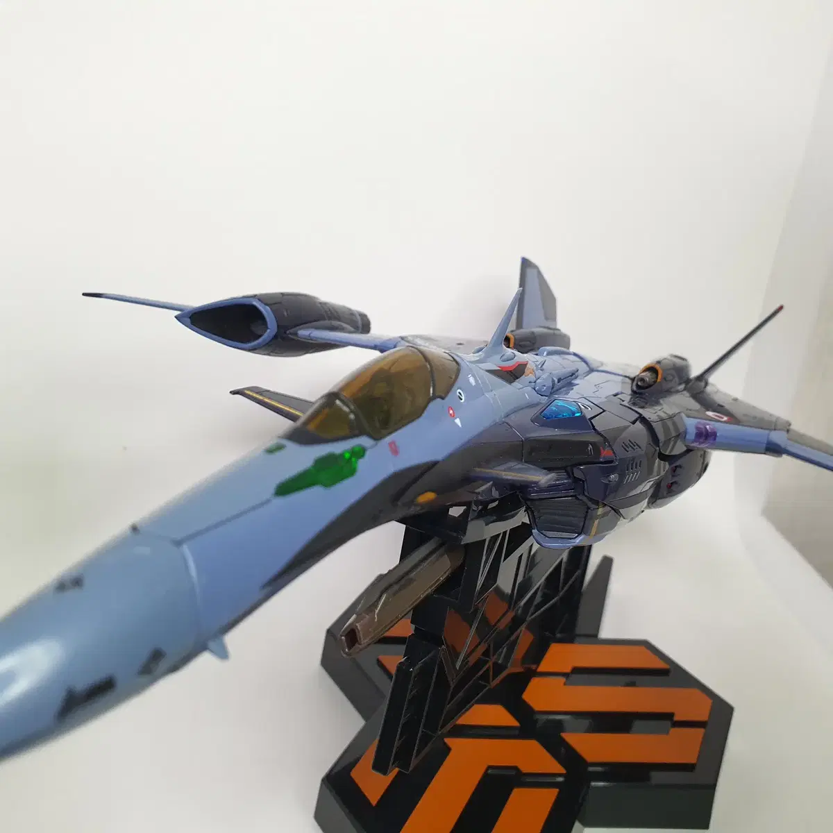 마크로스 초합금 YF-29b 파손제품