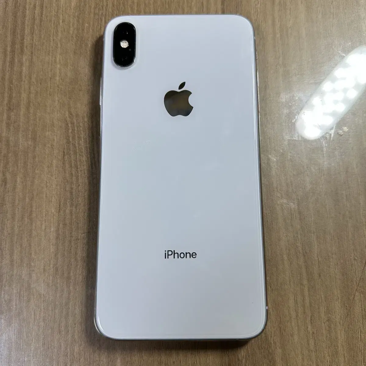 아이폰 XS MAX 256GB 실버 배터리 100% 홍콩판 카메라 무음