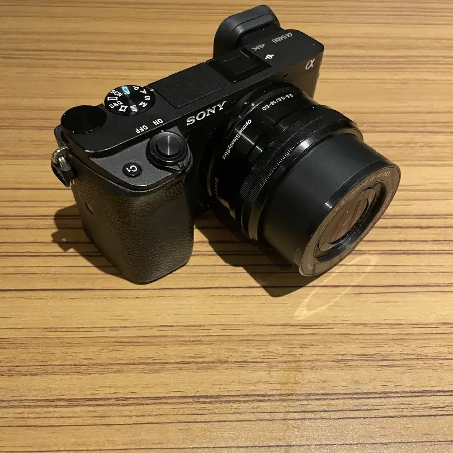 Sony a6400