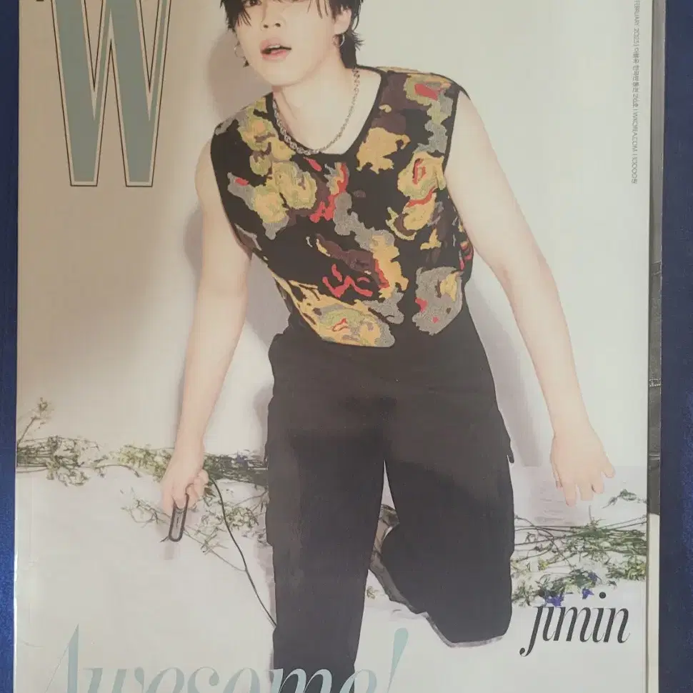 W magazine. w매거진 w잡지 지민 jimin of bts