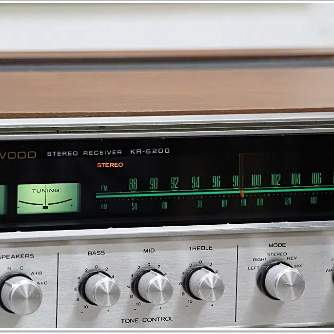 캔우드(KENWOOD) A급 명기 녹턴형 아날로그 리시버 KR-6200