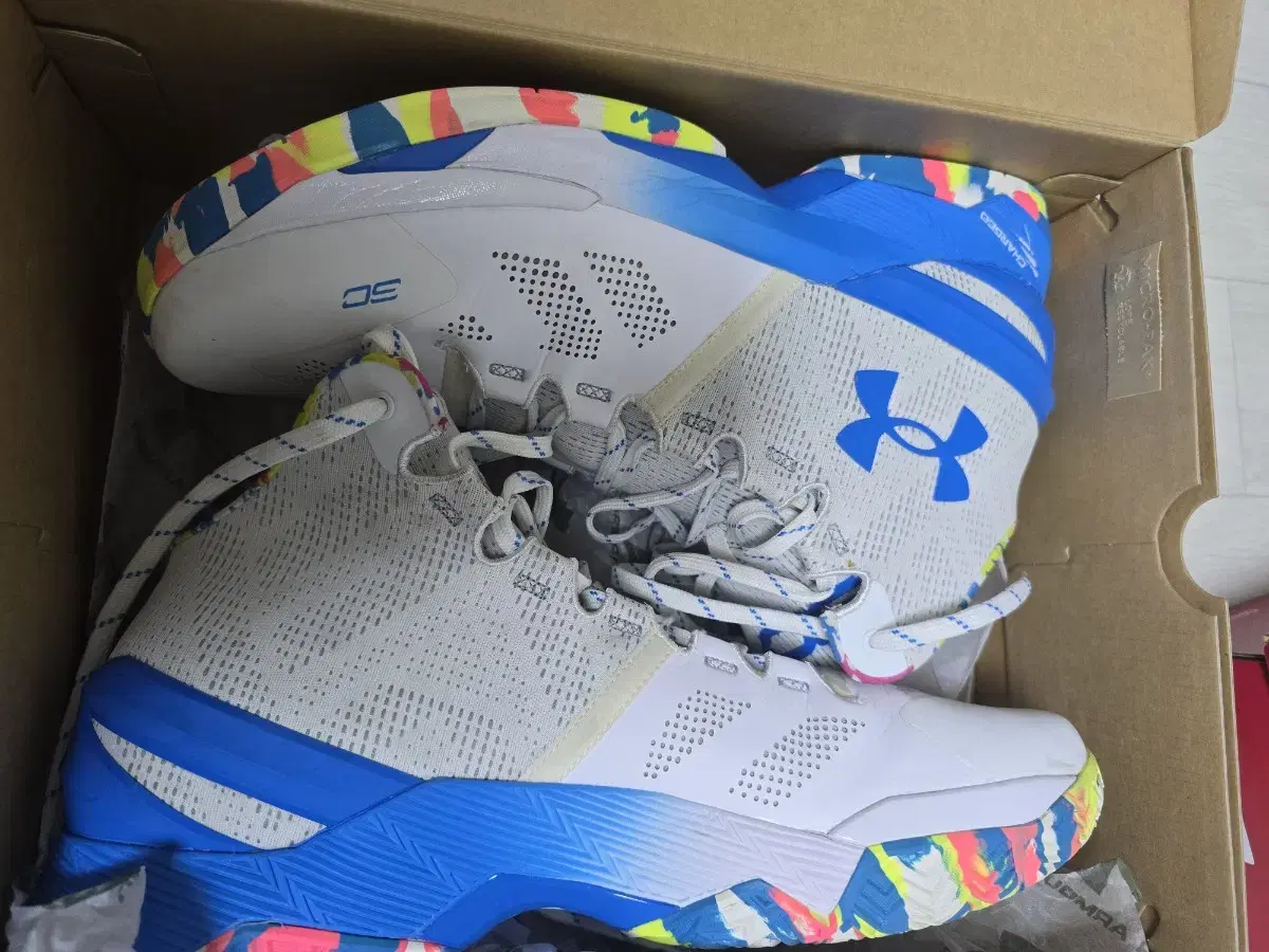 Under Armour Curry 2 Splash 310 size