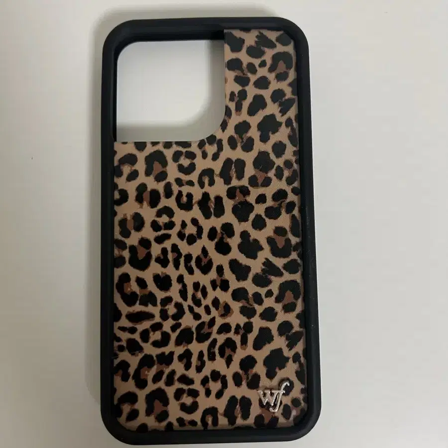 wildflowercases 와일드플라워 13프로 케이스 정품 새거팝니다