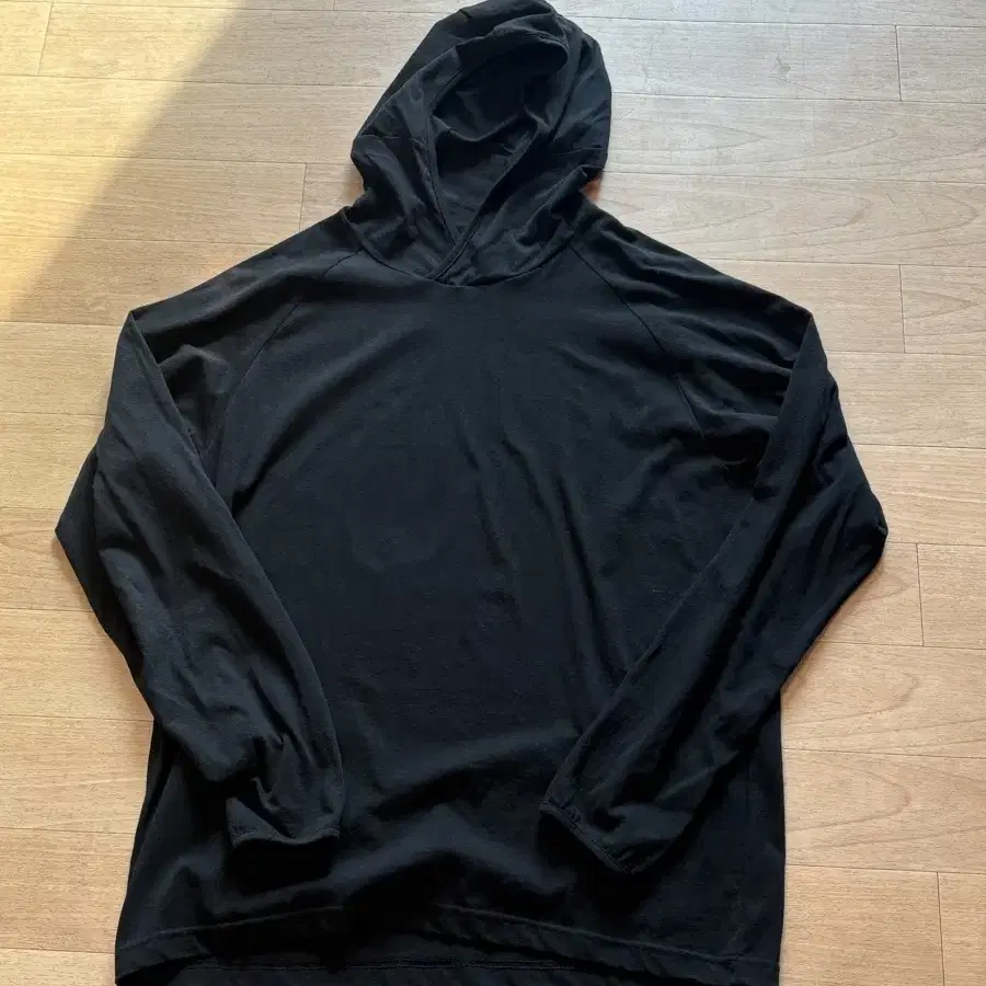 해칭룸 Base Hoodie Black (4)