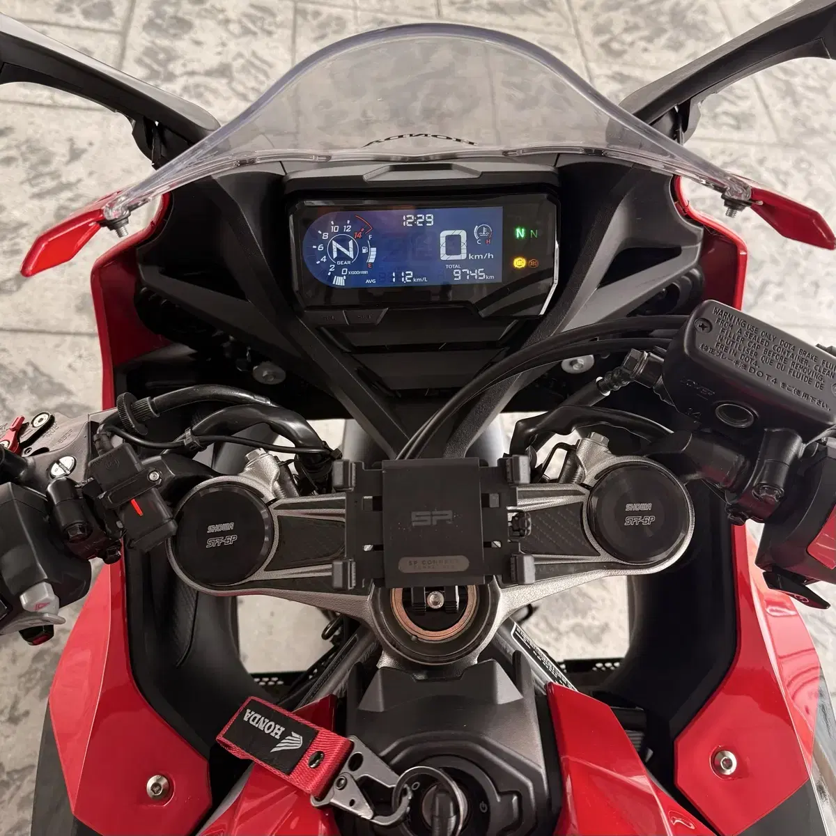 2023년식 CBR650R 신차급 판매합니다.