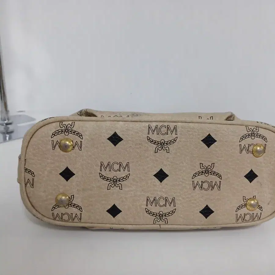 정품) MCM 미니 숄더백