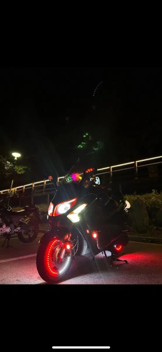 보이져300 풀튠 오디오차 조이맥스 크루심 nmax pcx xmax