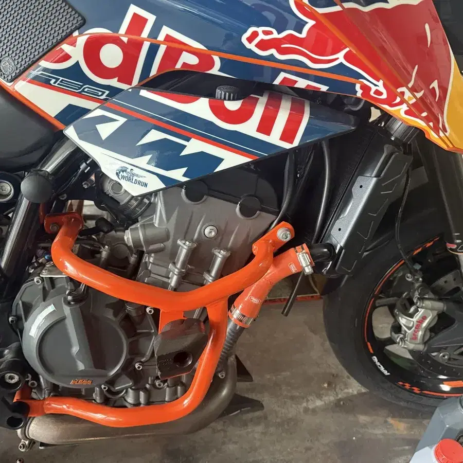 KTM 듀크 790