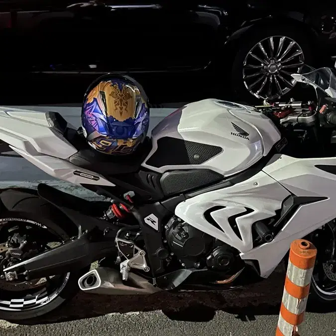 23.06월식 cbr650r