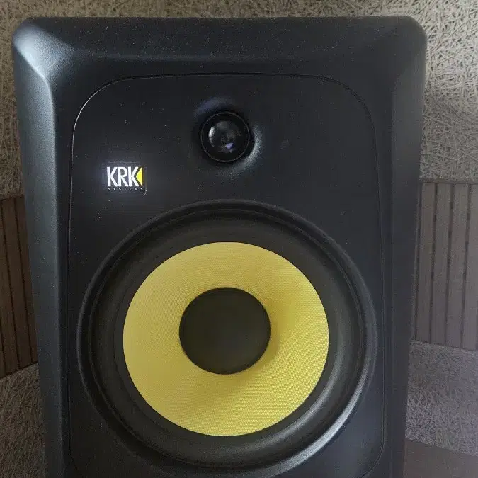 (급처)KRK CLASSIC 8 1조 판매합니다