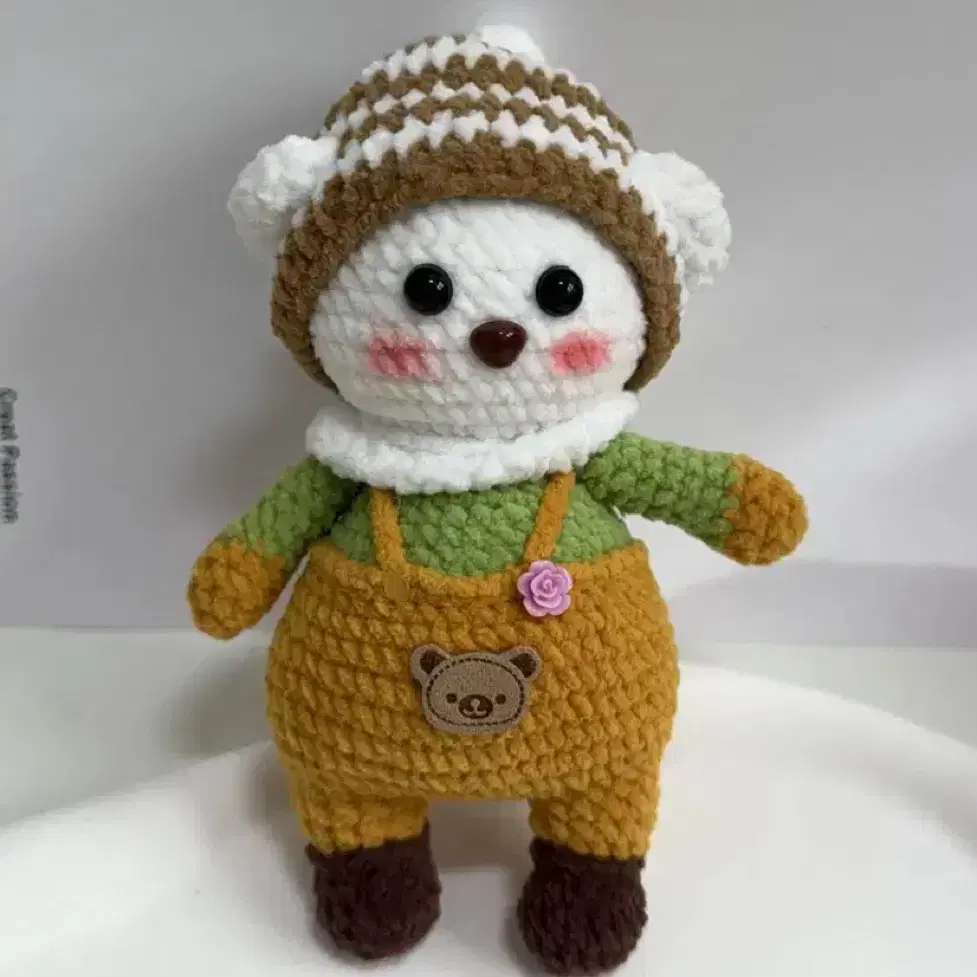 핸드메이드 코바늘 손뜨개 북극곰 뜨개 인형 15cm