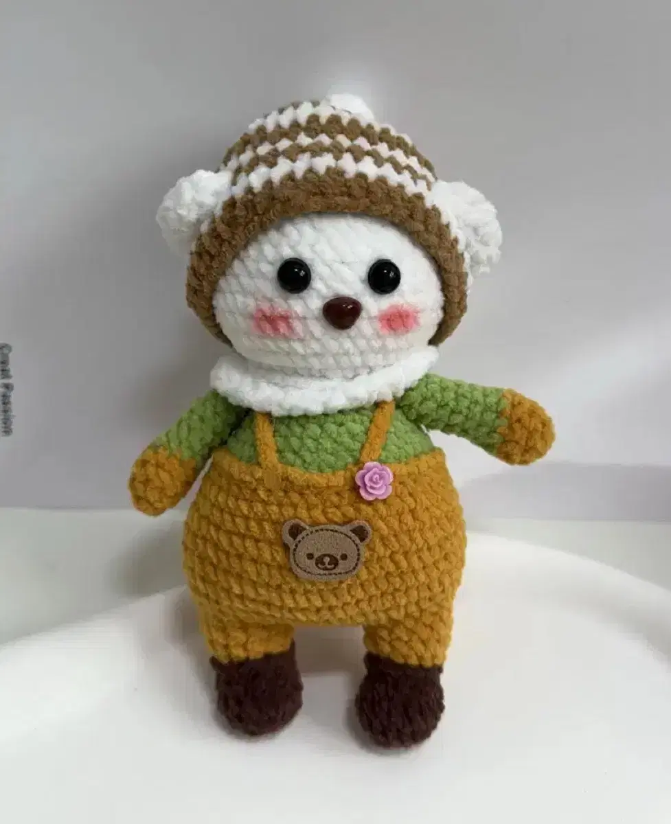 핸드메이드 코바늘 손뜨개 북극곰 뜨개 인형 15cm