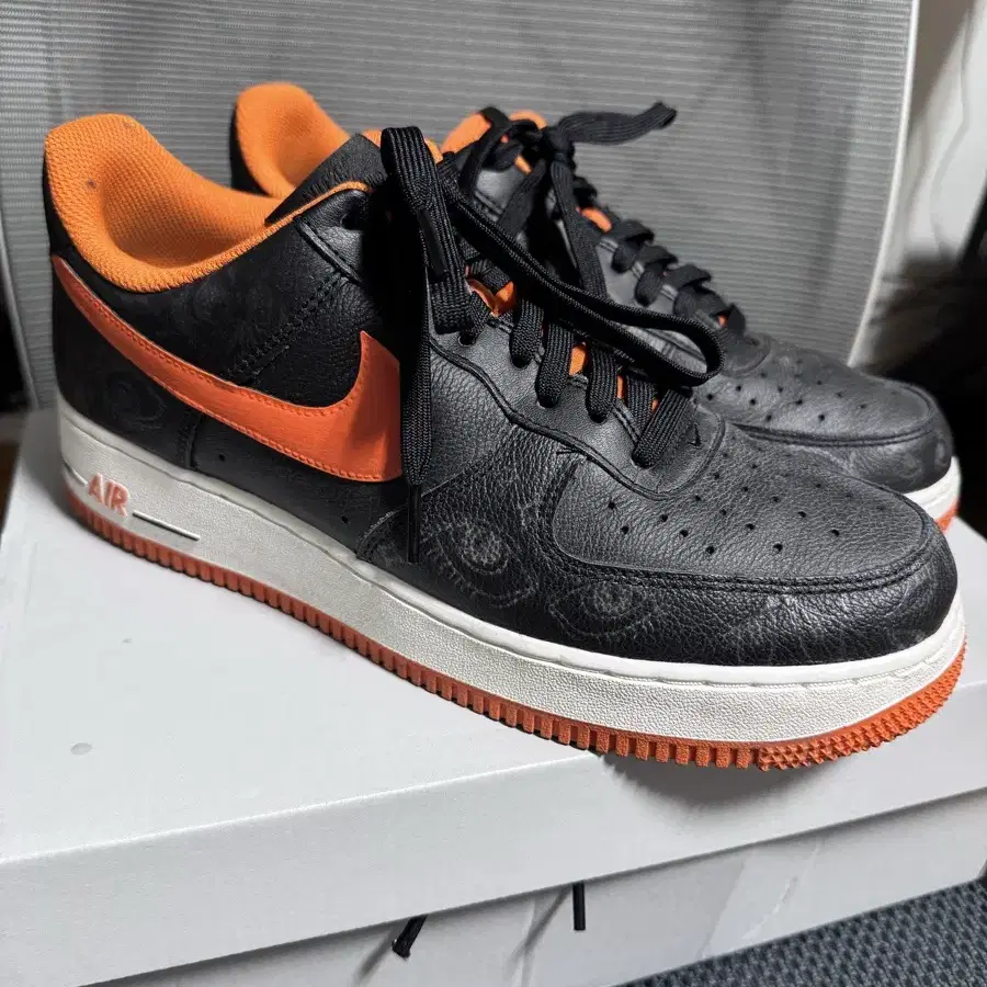 Nike Air Force 1 '07 PRM 할로윈 ( 스우시 커스텀 )