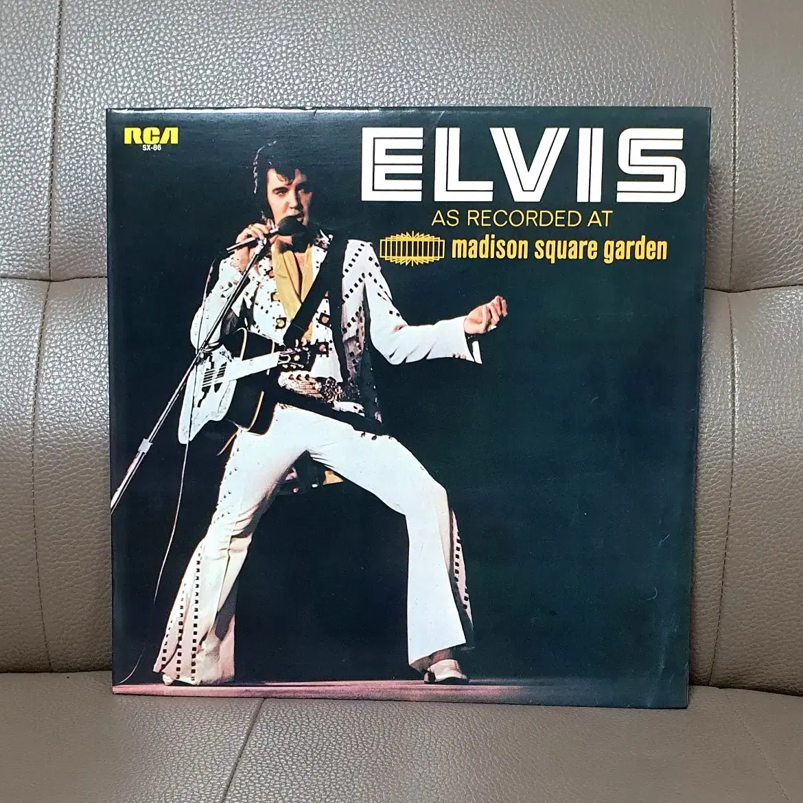 LP ㅡ Elvis Presley  / 수입음반