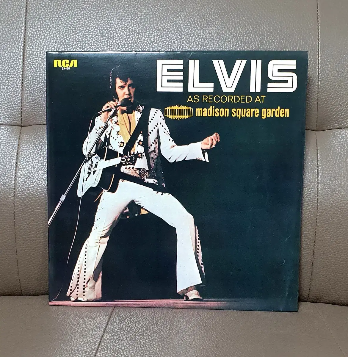 LP ㅡ Elvis Presley  / 수입음반