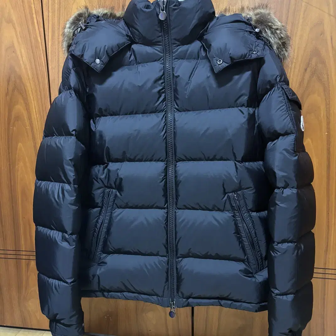 Moncler 몽클레어 마야프 블랙 4사이즈 - 1회착용