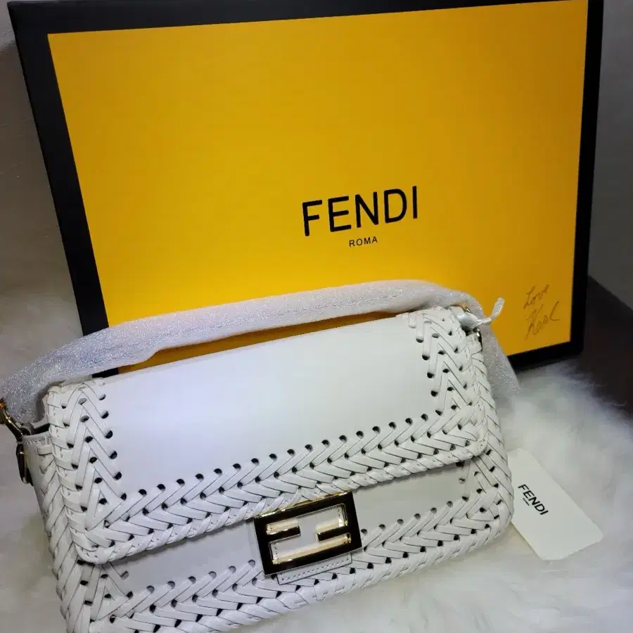 펜디 FENDI