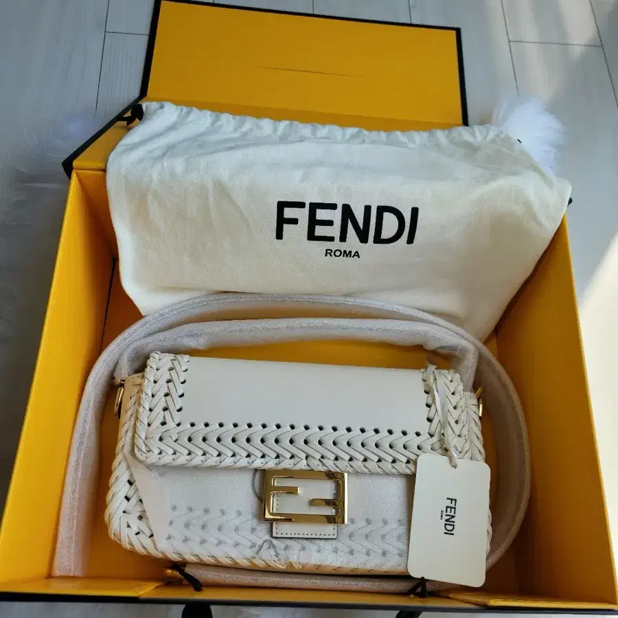 펜디 FENDI