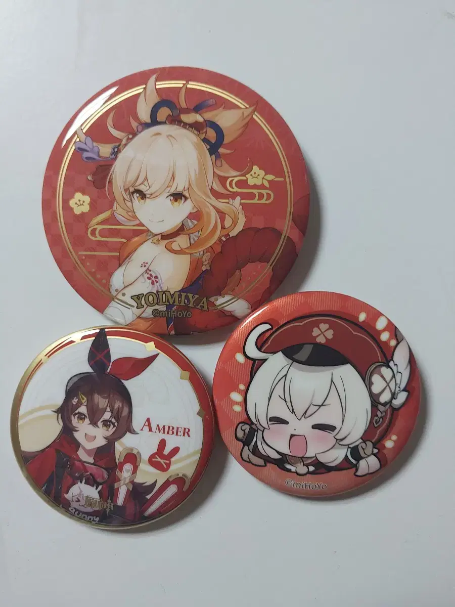 Genshin Impact, Yomiya, Amber, and Klee badges sold in bulk