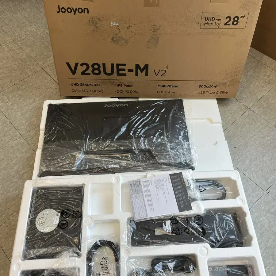 V28UE-M v2 4K UHD 모니터