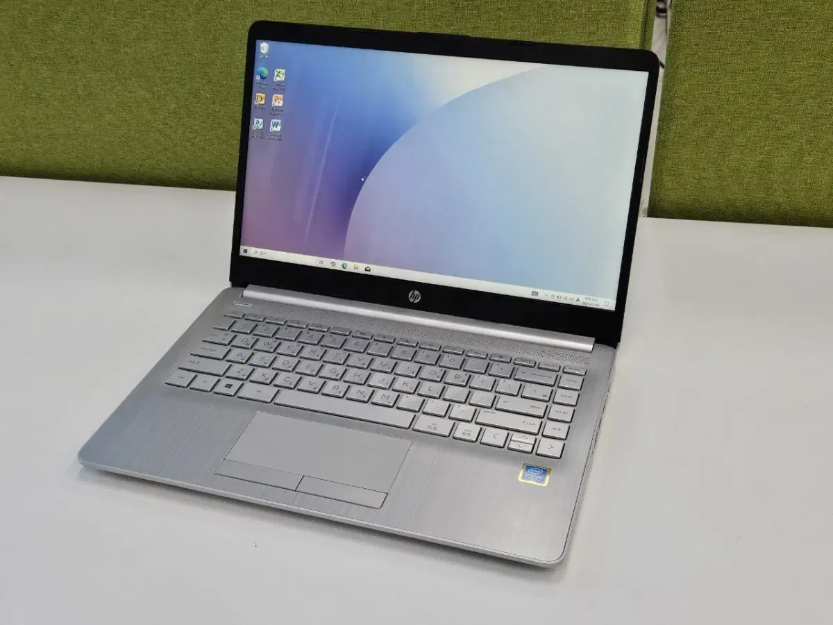 HP 14인치 인텔 펜티엄 골드 CPU 14S-cf2056TU노트북