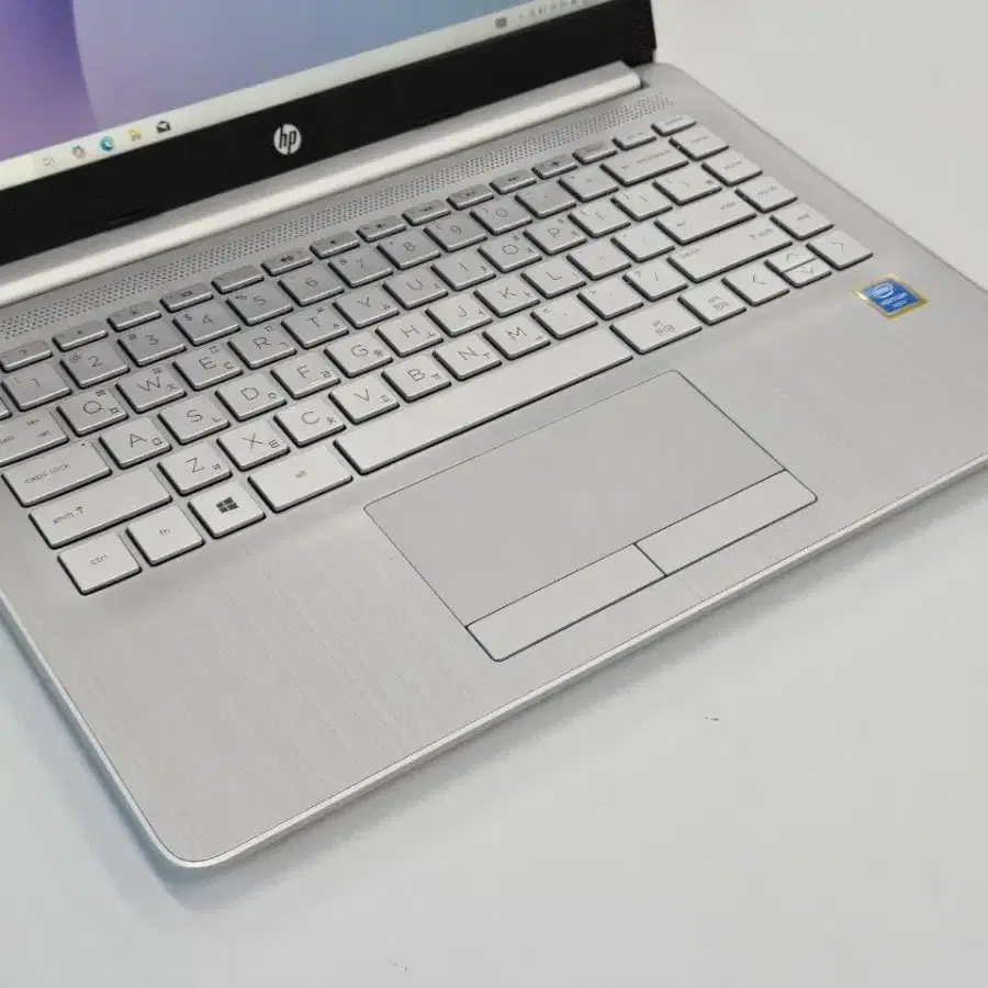 HP 14인치 인텔 펜티엄 골드 CPU 14S-cf2056TU노트북