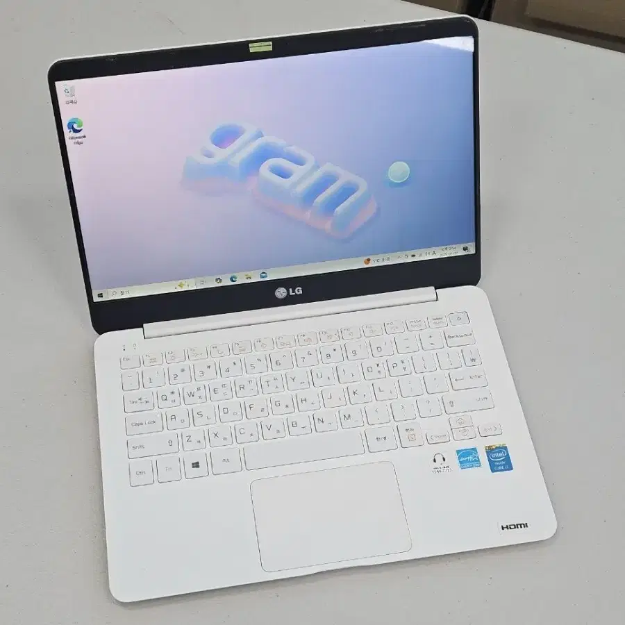 LG그램 13 13Z940 i3 980g 노트북