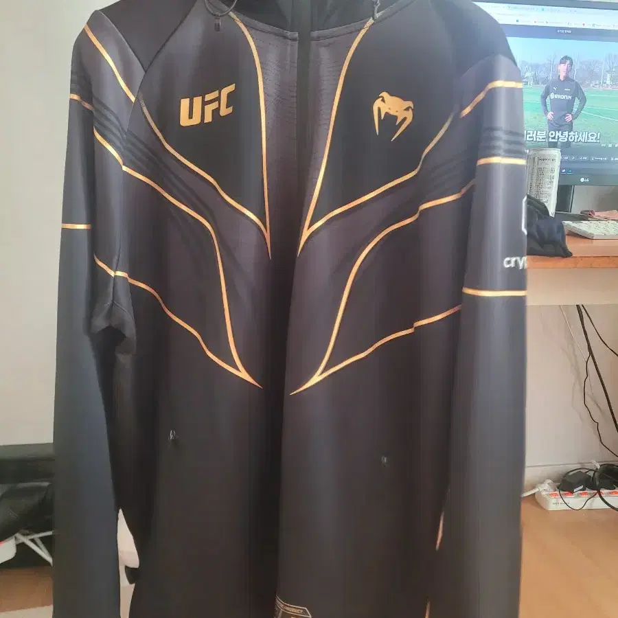 (XL) UFC 베넘 후드 챔피언 - 페레이라