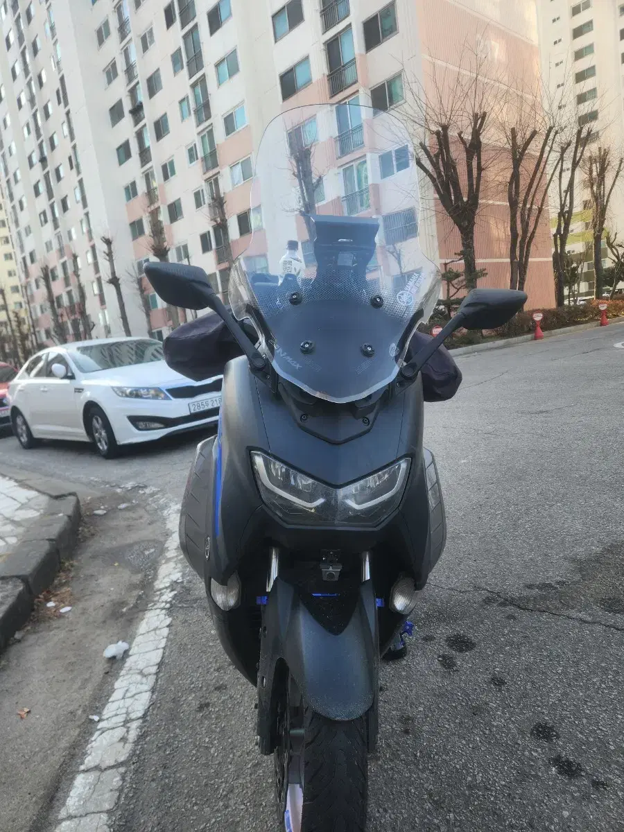 21년식 nmax 125 대차합니다 300c이상만