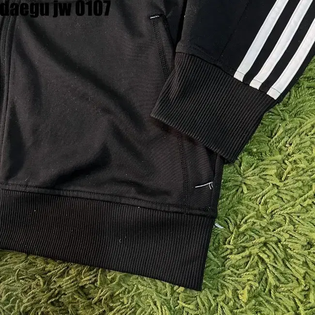 100- ADIDAS ZIPUP 아디다스 집업