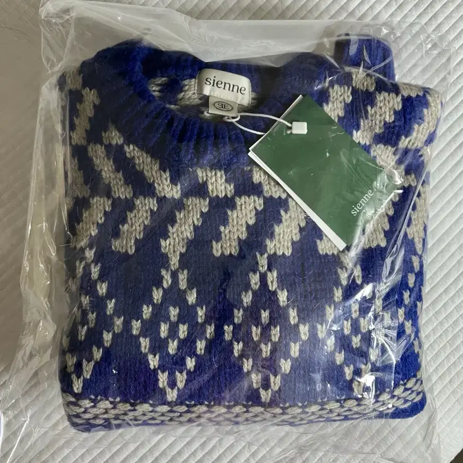 시엔느 니트 Noel jacquard Kint(Blue)