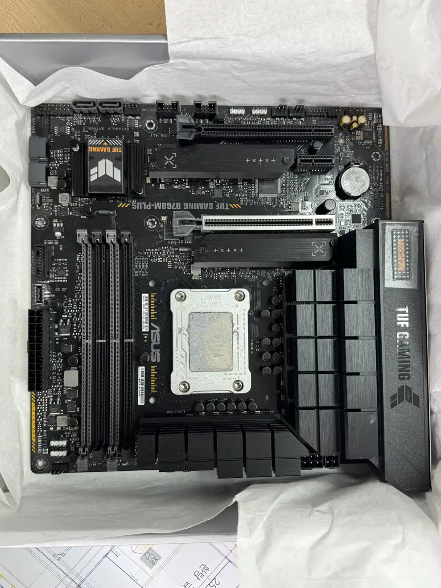 아수스 ASUS B760M plus