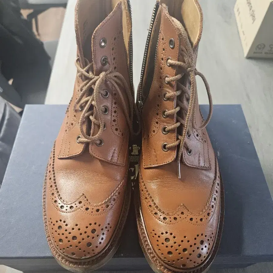 트리커즈 Tricker's 스토우 부츠 C-shade 사이즈 8