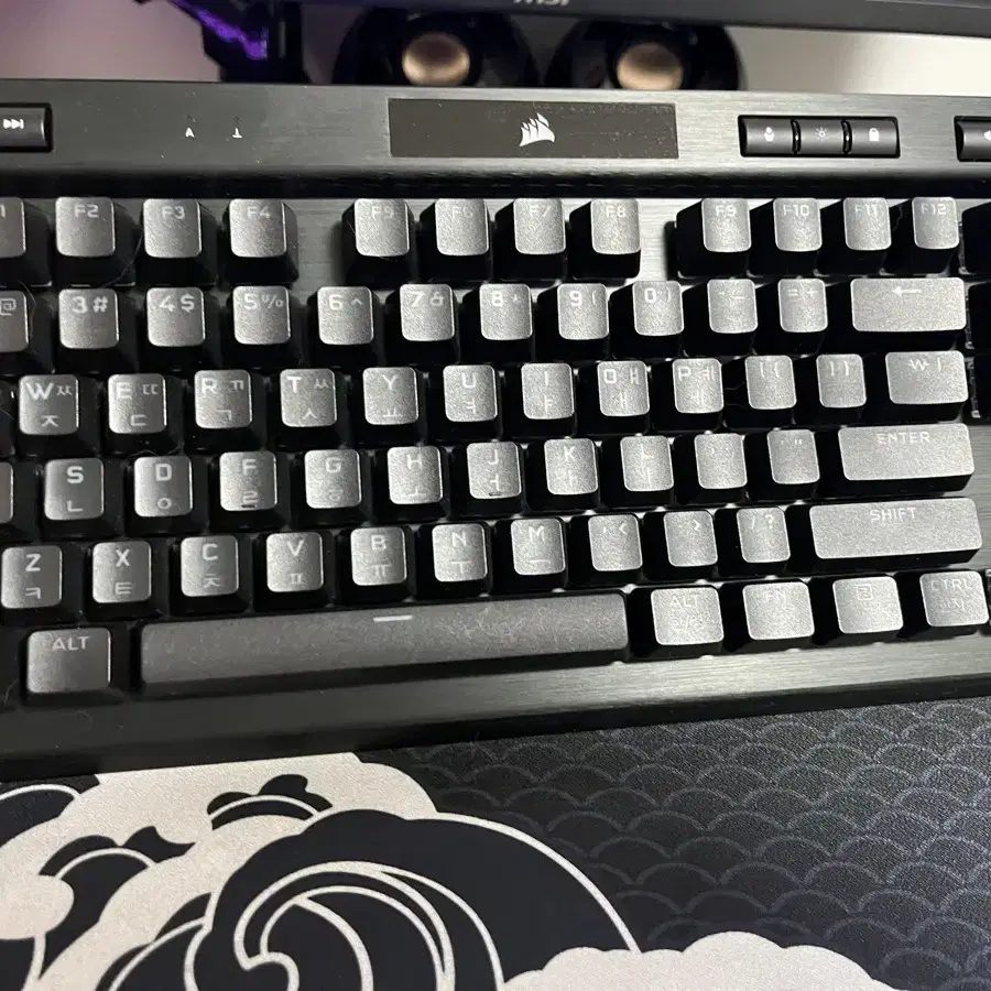 커세어 K70 TKL OPX 은축