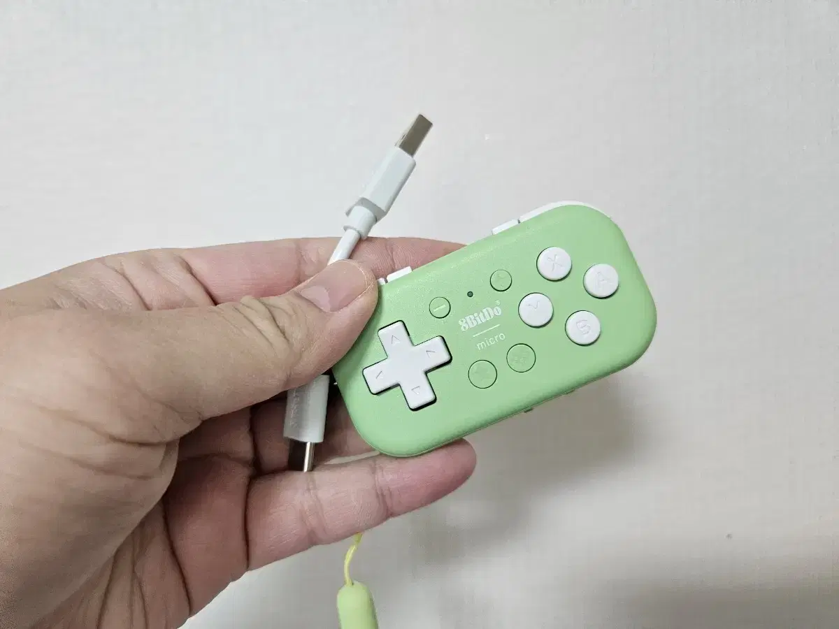 8BitDo 마이크로 게임패드