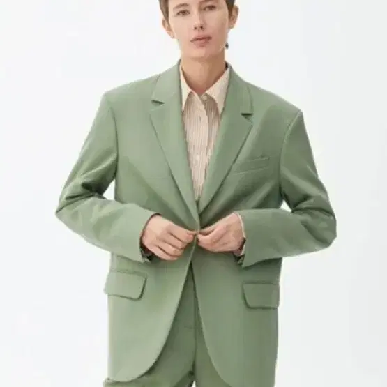 자라(zara) 베이직수트셋업