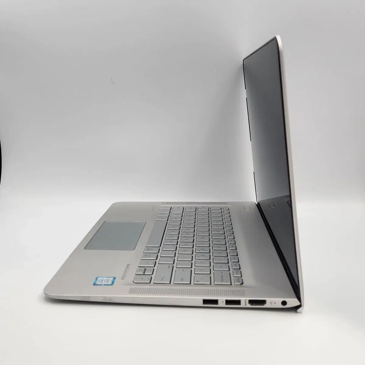 무료배송 HP 13.3인치 노트북 13-AB030TU i7 8G 256G