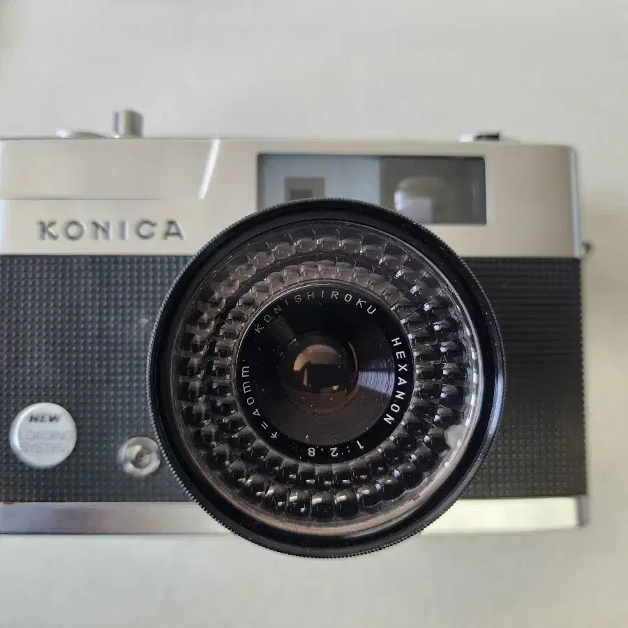 코니카 konica ee magic s 필름 카메라입니다