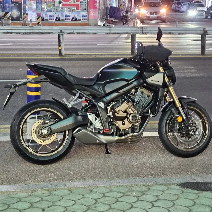 CB650R E클러치