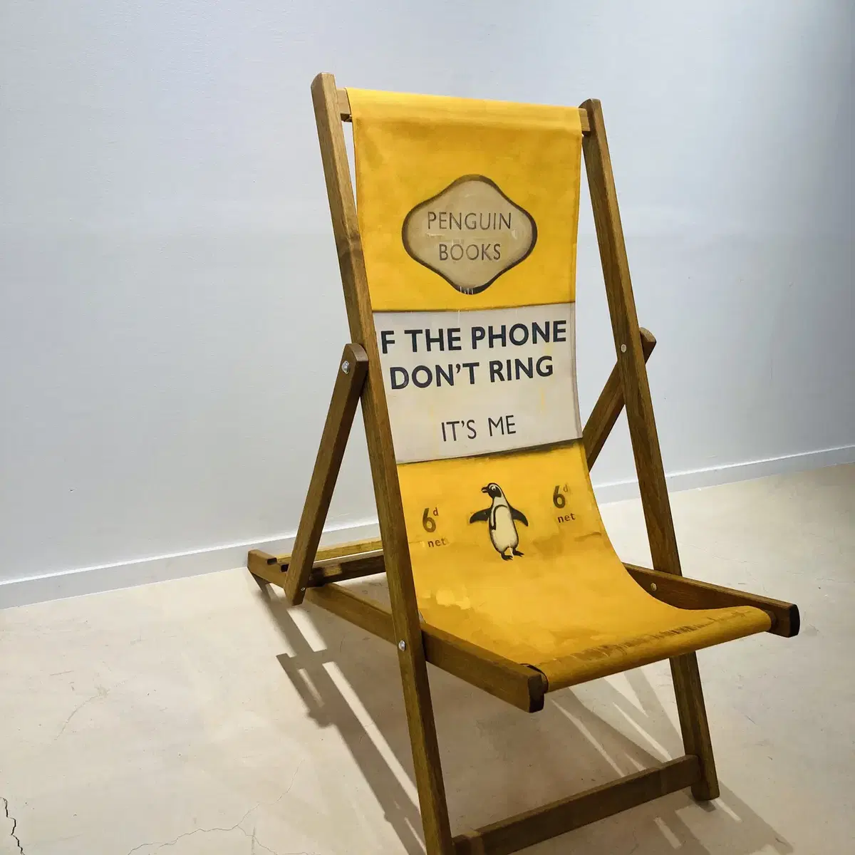 할랜드 밀러 한정판 인테리어 의자 Harland Miller Chair