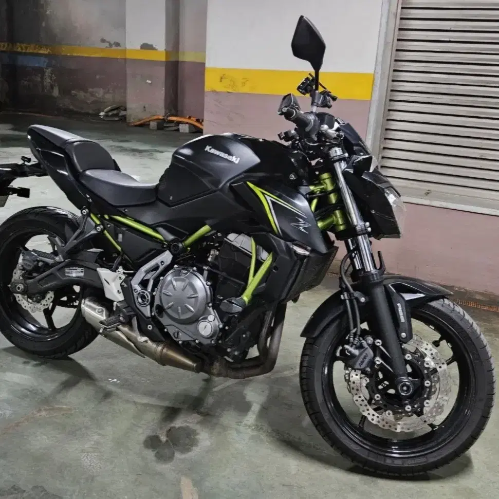 18년식 z650